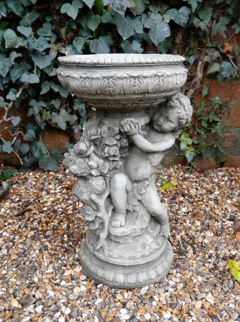 KBB1 Small Cherub Dish